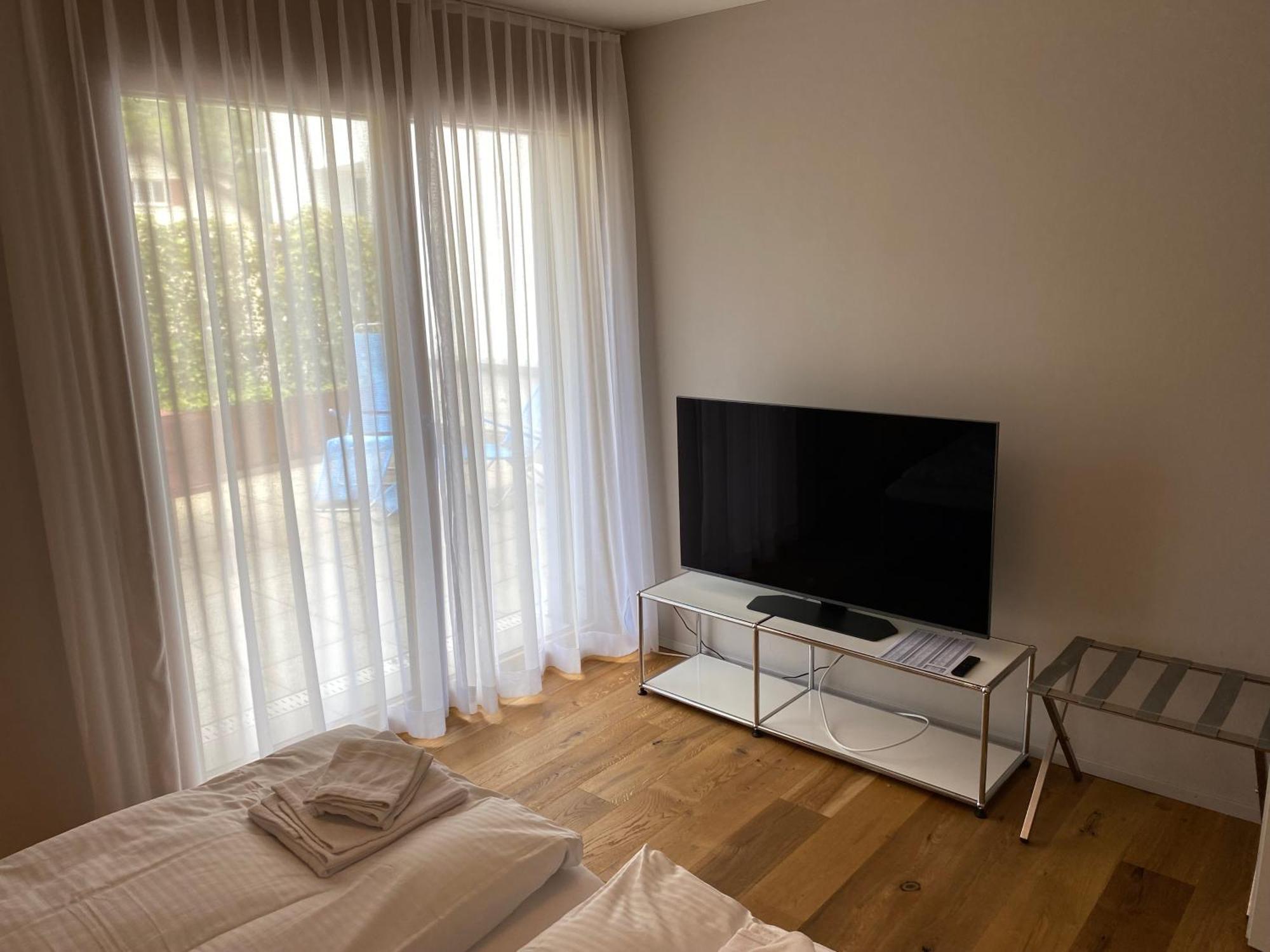 Modern City Apartments インターラーケン エクステリア 写真