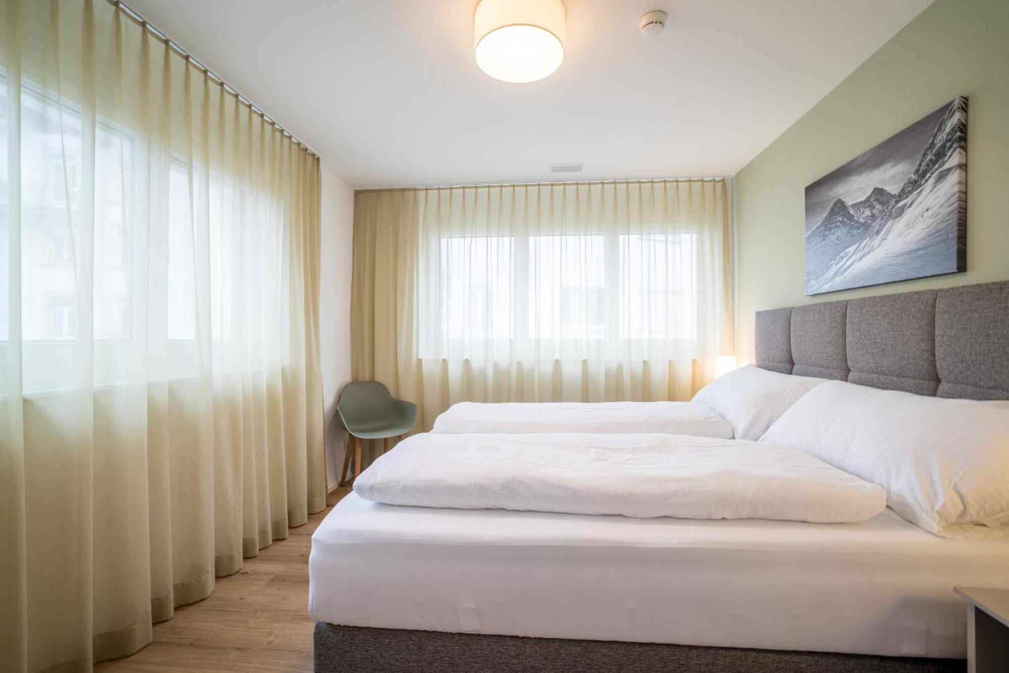 Modern City Apartments インターラーケン エクステリア 写真