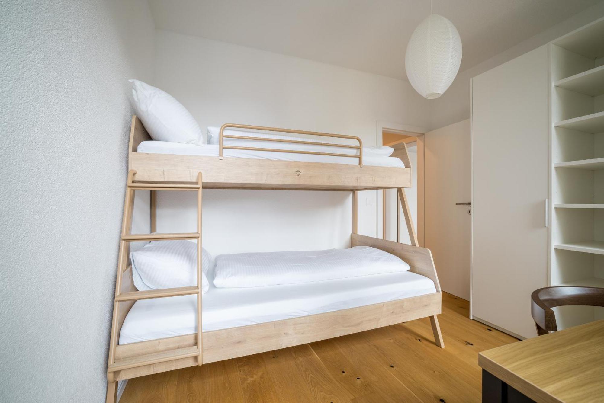 Modern City Apartments インターラーケン 部屋 写真